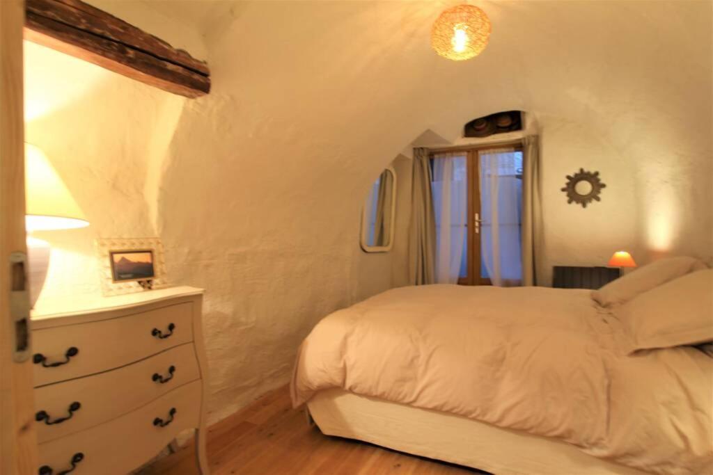 La Maison Laugier Charme, Confort, Authenticite Saint-Étienne-de-Tinée Exteriér fotografie